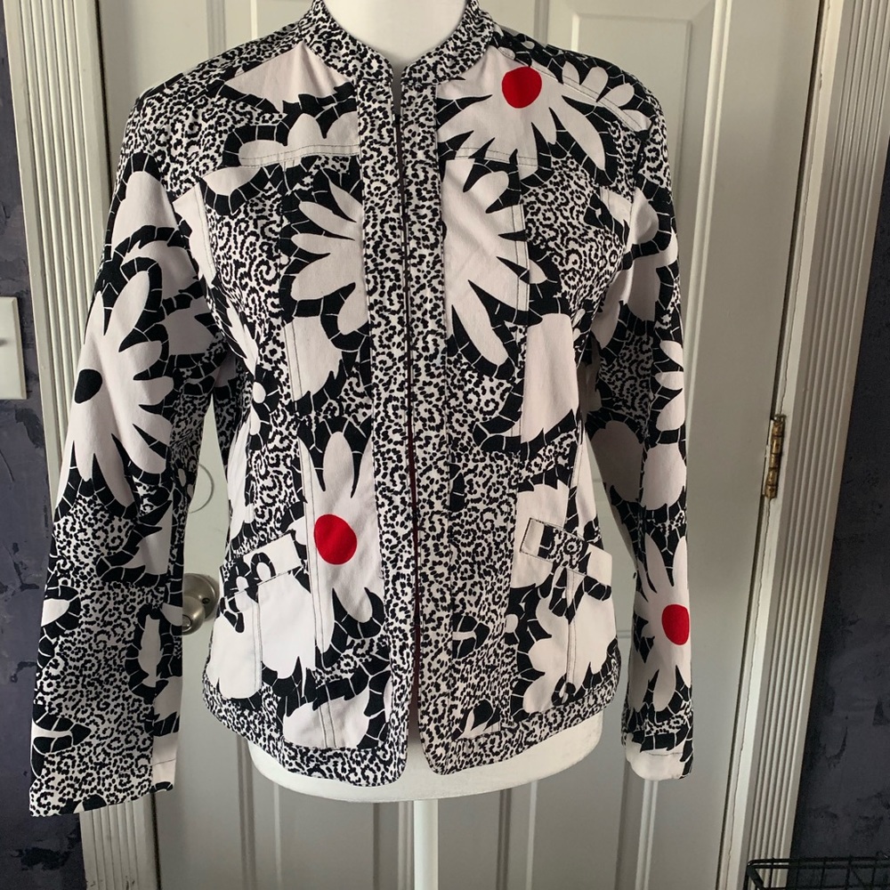 Chico’s Lightweight Blazer Chico’s Size 1